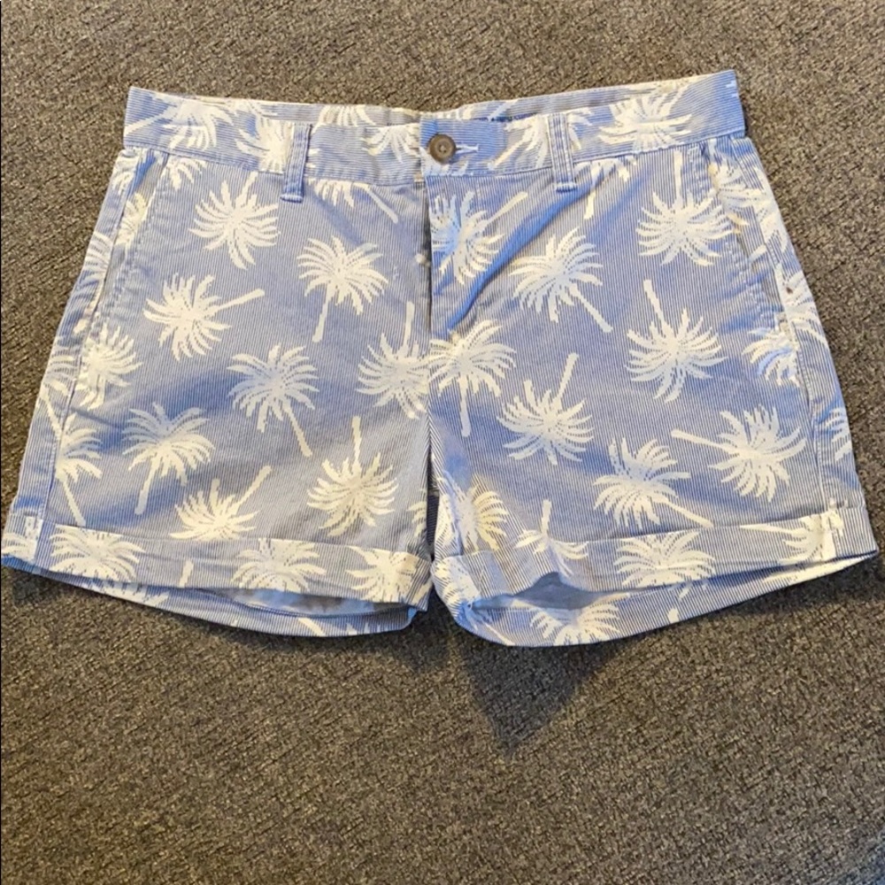 Gap shorts size 4